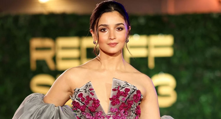 আলিয়া ভাটের নতুন মাইলফলক