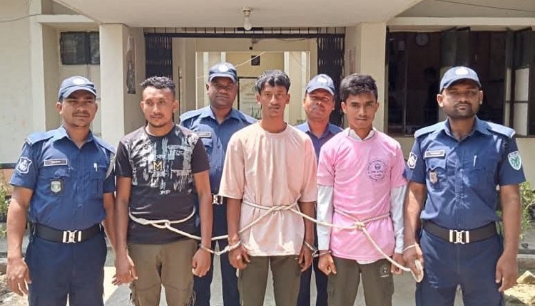 তাহিরপুরে মাদ্রাসা ছাত্রীকে উত্যক্ত : তিন বখাটে গ্রেপ্তার