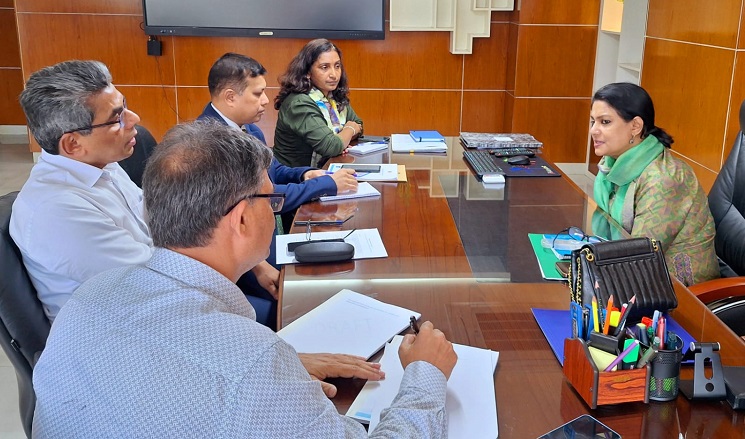 জলবায়ু ঝুঁকি মোকাবিলায় স্থানীয়দের মতামতকে গুরুত্ব দিতে হবে :  পরিবেশ উপদেষ্টা সৈয়দা রিজওয়ানা হাসান