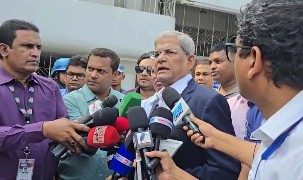 খালেদা জিয়ার দেশে ফেরা গণতন্ত্র উত্তরণের পথকে সহজ করবে: ফখরুল