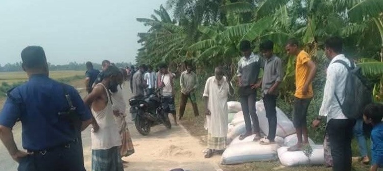 আত্রাইয়ে ভুটভুটি উল্টে চালকের মৃত্যু