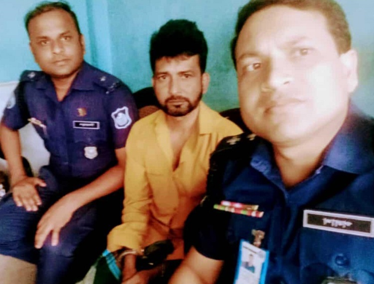 বিদ্যুৎ বিল পরিশোধ না করায় গ্রাহক হাজতে   