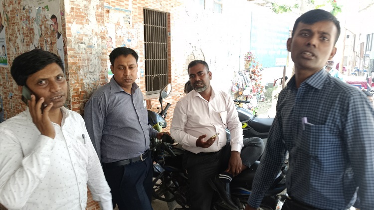 নওগাঁর রোগীদের গলার কাঁটা ঔষধ কোম্পানি দৌরাত্ম