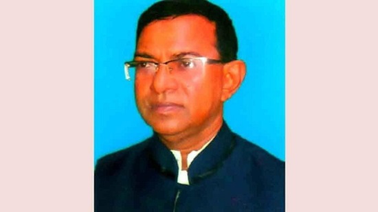 নাচোলে আ.লীগ সভাপতিসহ আটক ৫ 