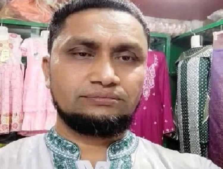 কলাগাছ নিয়ে বিরোধের জেরে যুবলীগ নেতাকে পিটিয়ে হত্যা 