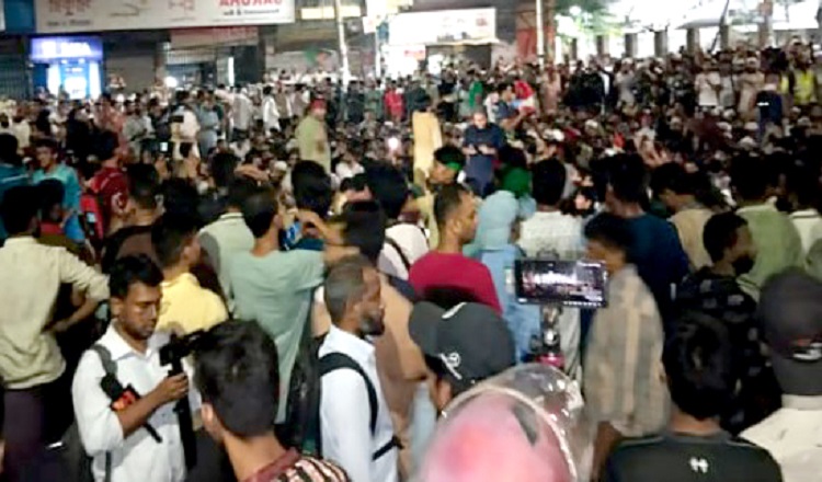 হাসনাতের আল্টিমেটাম শেষ, শুরু ‘মার্চ টু যমুনা’