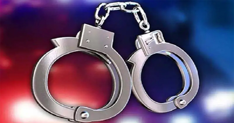 ভারতে যাওয়ার সময় দর্শনা চেকপোস্ট থেকে আ'লীগ নেতা গ্রেপ্তার