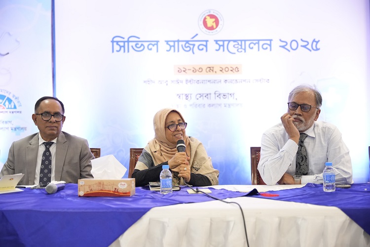 মানবসেবার মনমানসিকতা নিয়ে আমাদের এগিয়ে যেতে হবে: স্বাস্থ্য উপদেষ্টা