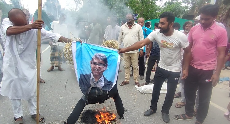 টাঙ্গাইলে বিএনপির কমিটিতে আ. লীগের দোসরদের সুযোগের প্রতিবাদে বিক্ষোভ