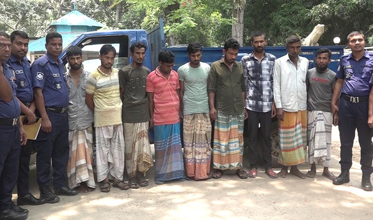 মধুপুরে আন্তঃজেলা ডাকাত দলের ৭ সদস্যসহ গ্রেপ্তার ৯