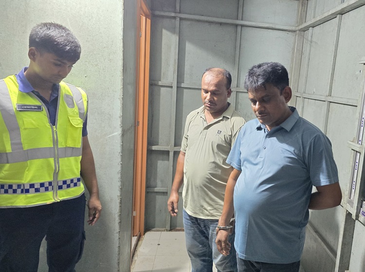 দুমকিতে ভুয়া দুই র‍্যাব সদস্য আটক
