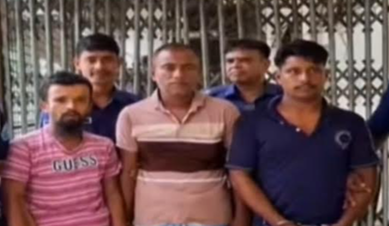 আড়াইহাজারে অটোচালক জামান হত্যা মামলায় ৩ জনের মৃত্যুদণ্ড 