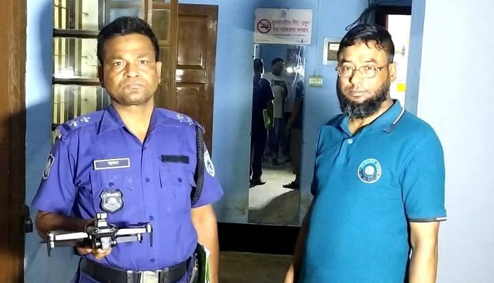 হিলি সীমান্তে ভারতীয় ড্রোন ক্যামেরা উদ্ধার