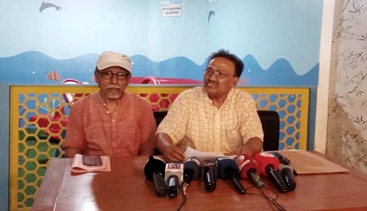 ফারাক্কার কারণে সেচহীনতায় ক্ষতিগ্রস্ত ৬ কোটি মানুষ