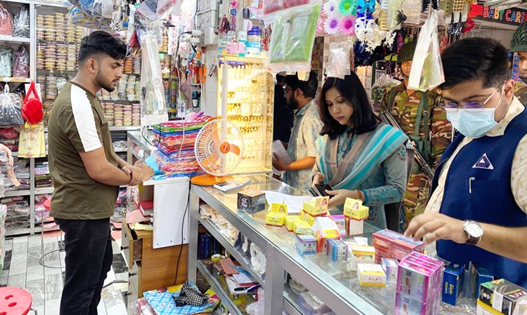 মধুপুরে ভ্রাম্যমান আদালতের অভিযানে অর্থদণ্ড