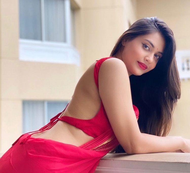আইনজীবীর বিরুদ্ধে মানহানির মামলা করবেন মারিয়া মিম