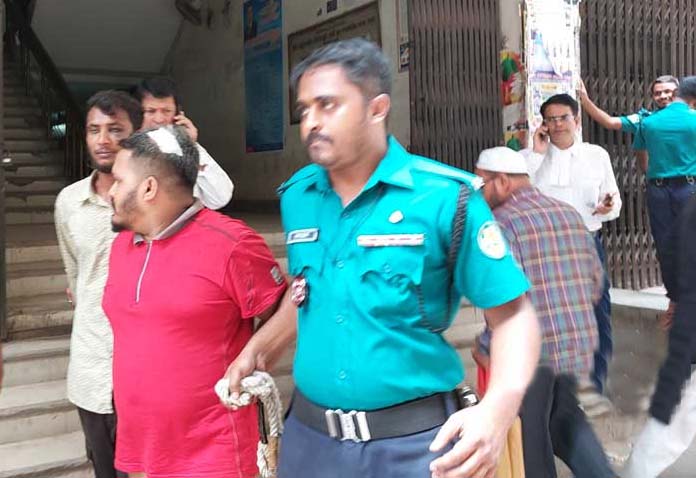 গ্রেপ্তার তিনজনের ৬ দিনের রিমান্ড মঞ্জুর