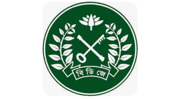 নিয়োগবিধিতে বৈষম্য: কারাসহকারী ও হিসাবরক্ষকদের ক্ষোভ ও হতাশা