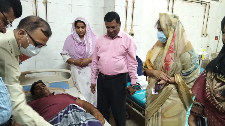 বনরক্ষীদের ওপর হামলা বরদাশত নয়, দোষীদের বিরুদ্ধে কঠোর ব্যবস্থা নেওয়া হবে: পরিবেশ সচিব
