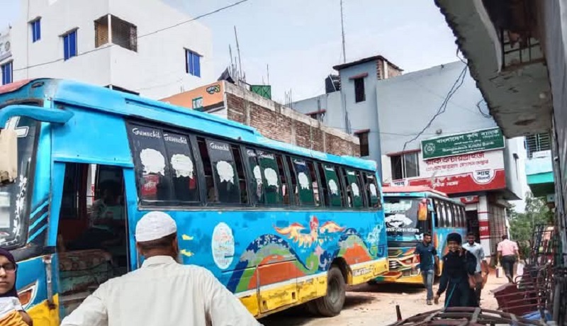 লৌহজংয়ে ভ্রাম্যমাণ আদালত কর্তৃক গাড়ি মালিককে অর্থদণ্ড