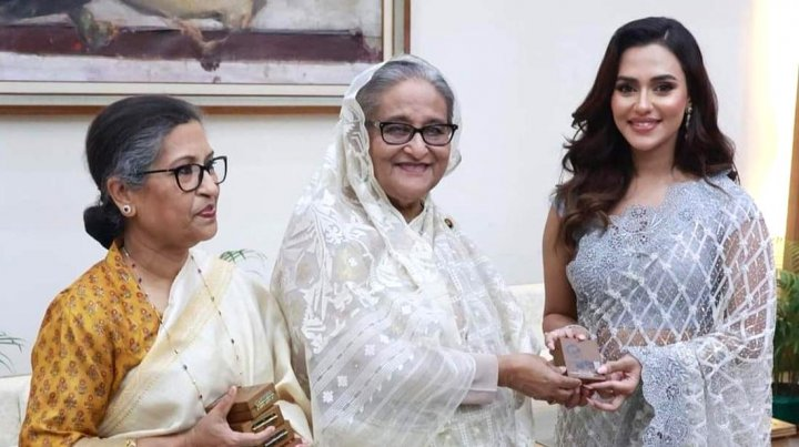 নুসরাত ফারিয়াকে কারাগারে আটক রাখার আবেদন