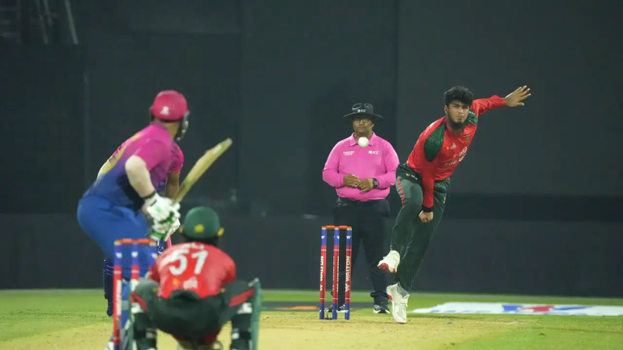 শ্বাসরুদ্ধকর ম্যাচে বাংলাদেশের পরাজয়