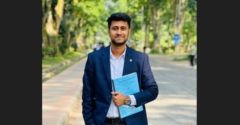 ক্যাম্পাসে ছিনতাইকারীদের ছুরিকাঘাতে আহত রাবি শিক্ষার্থী