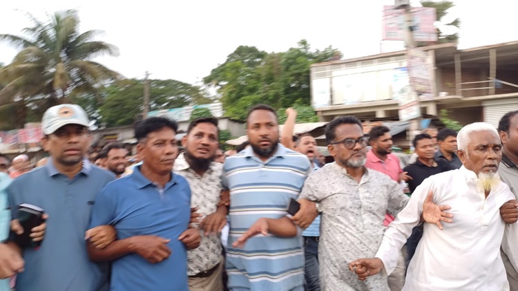 চন্দনাইশে বিএনপির আনন্দ মিছিল