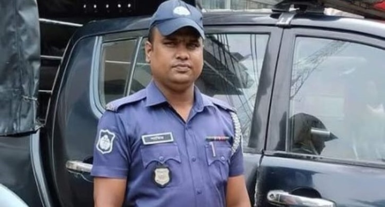 চুয়াডাঙ্গায় পুলিশ কনস্টেবলের ঝুলন্ত লাশ উদ্ধারের ঘটনায় মামলা