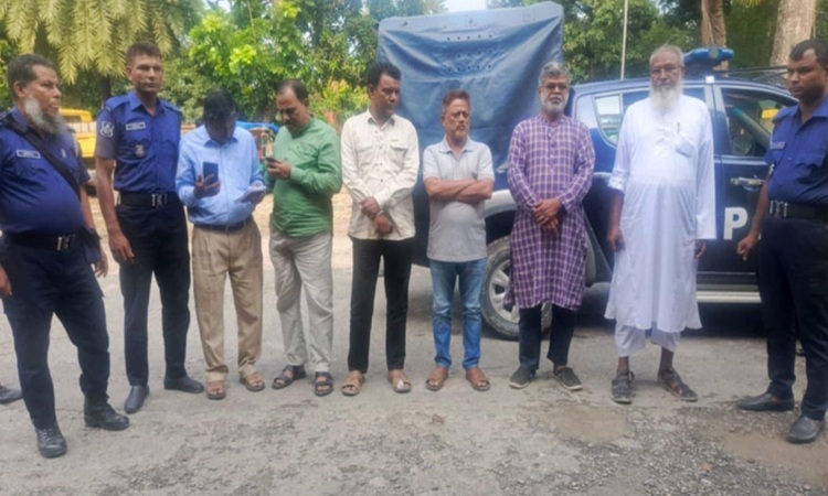 গাইবান্ধায় আ’লীগের ৬ ইউপি চেয়ারম্যান আটক