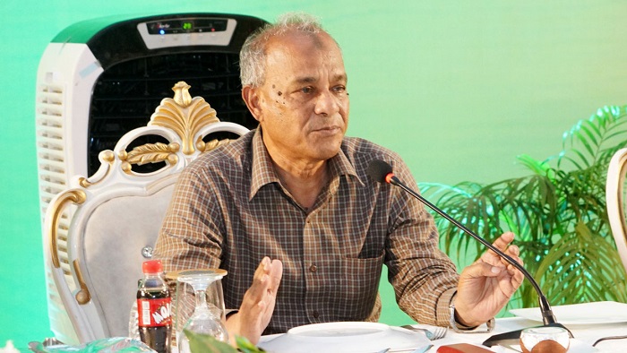 র‌্যাব সদস্যদের অতীত ভুলে নতুন উদ্যমে কাজ করার আহ্বান স্বরাষ্ট্র উপদেষ্টার