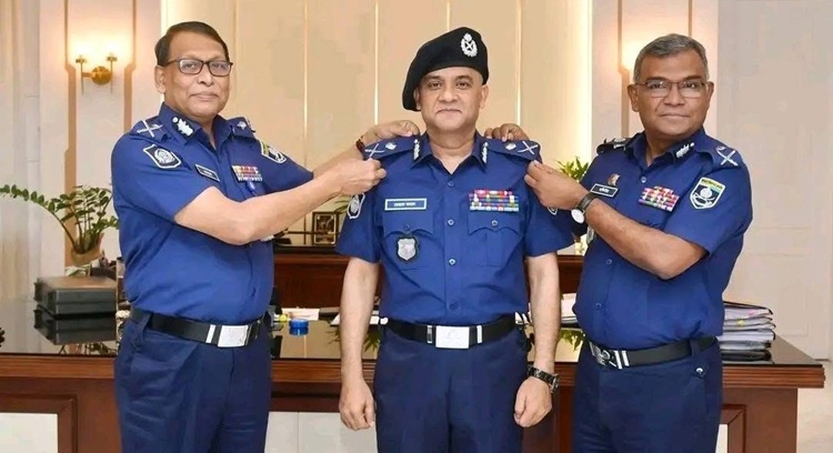 অতিরিক্ত আইজিপি হলেন গফরগাঁওয়ের মোস্তফা কামাল