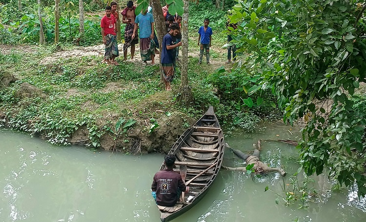 রাজাপুরে অজ্ঞাত ব্যক্তির মরদেহ উদ্ধার