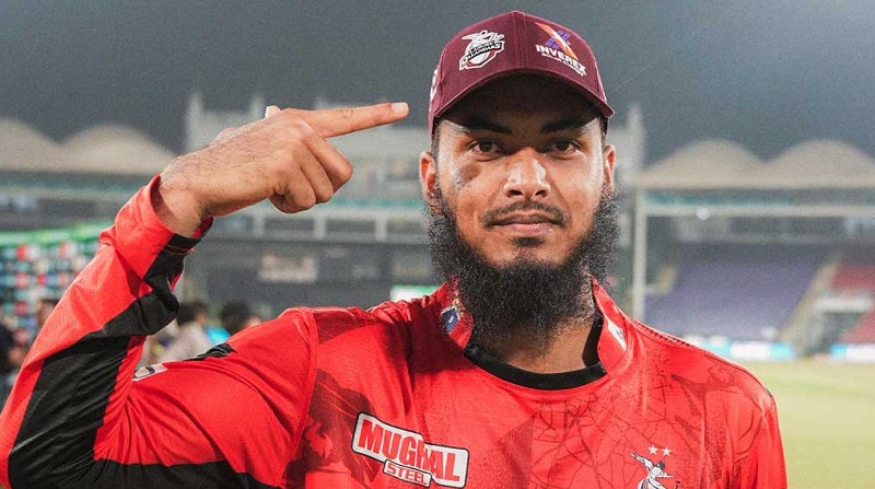 লাহোর কালান্দার্সে যোগ দিলেন রিশাদ