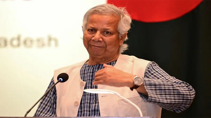 ড. ইউনূসের 'পদত্যাগের ভাবনার' নেপথ্যে....
