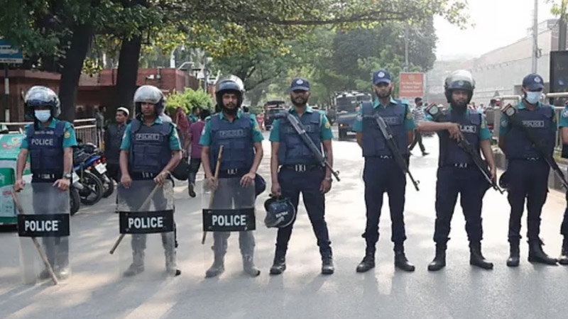 ড. ইউনূসের সঙ্গে রুদ্ধদ্বার বৈঠকে ১৯ উপদেষ্টা