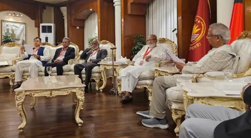 প্রধান উপদেষ্টার সঙ্গে বিএনপির বৈঠক শুরু