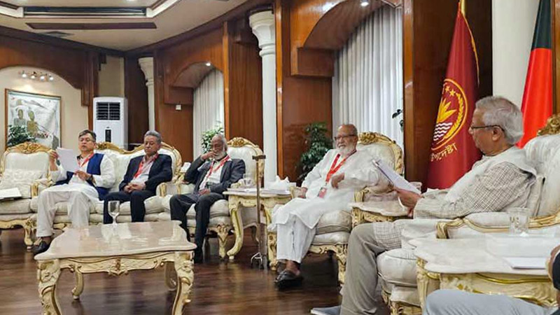 বিএনপির সঙ্গে প্রধান উপদেষ্টার বৈঠক শেষে বিফ্রিংয়ের অপেক্ষা