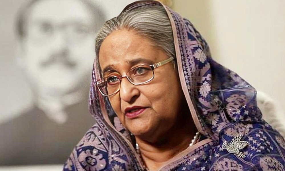 শেখ হাসিনাকে ট্রাইব্যুনালে হাজির হতে পত্রিকায় বিজ্ঞপ্তি দেওয়ার নির্দেশ