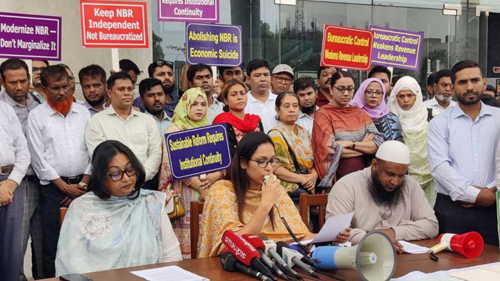 বিলুপ্ত না হয়ে এনবিআর পাচ্ছে 'স্বতন্ত্ ‘ বিভাগের মর্যাদা