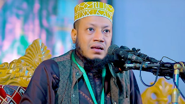 মুফতি আমীর হামজাকে সংসদ সদস্য প্রার্থী ঘোষণা করল জামায়াত