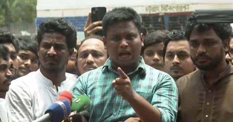 সচিবালয় কর্মকর্তাদের হাসনাতের হুঁশিয়ারি : ‘জনগণ বিকল্প খুঁজে নেবে‘