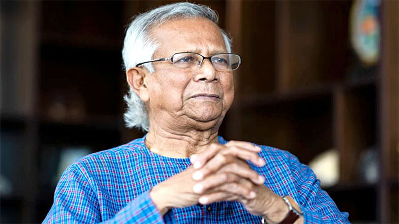 চাপে অন্তর্বর্তী সরকার, বিক্ষোভ-আন্দোলনে অস্থির দেশ