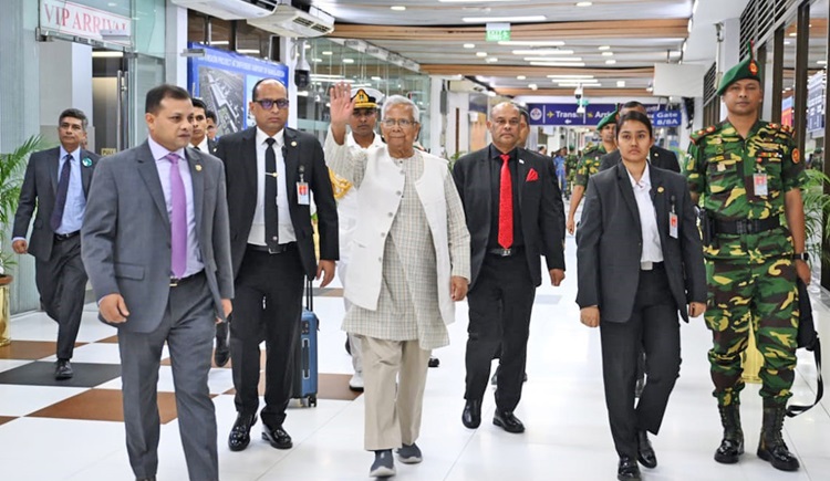 চার দিনের সফরে জাপানের পথে প্রধান উপদেষ্টা
