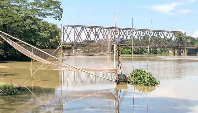ওসমানীনগরে জলমহাল শাসন-শোষণে ধ্বংস হচ্ছে মাছের প্রজনন