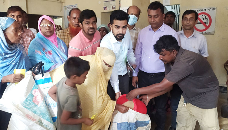 ধনবাড়ীতে চাল পাচ্ছে ১১ হাজার ৫শ ২৪ অসহায় পরিবার