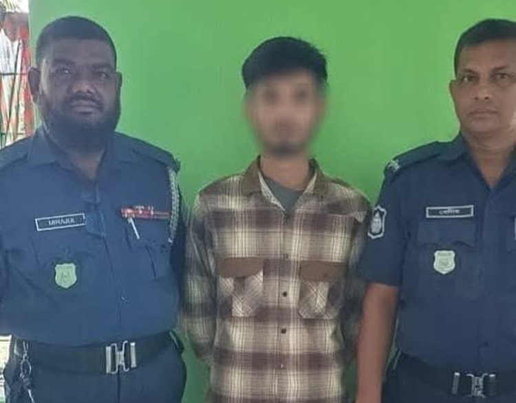 রূপসায় ৬০০ পিচ ইয়াবাসহ যুবক গ্রেপ্তার
