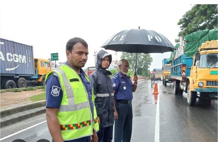 কুমিল্লায় ট্রাক চাপায় নিহত ২