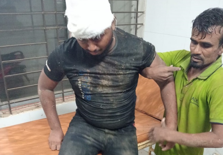 রাজস্থলীতে ড্রামট্রাক দুর্ঘটনায় ৭ শ্রমিক আহত