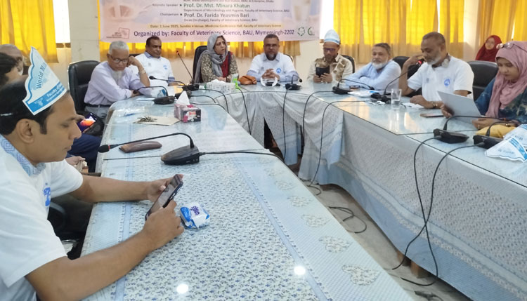বাকৃবির ভেটেরিনারি অনুষদের উদ্যোগে দুগ্ধ দিবস পালিত